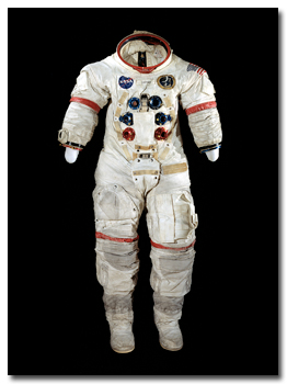 Textile World - American Textile History Museum Presents Suited for Space